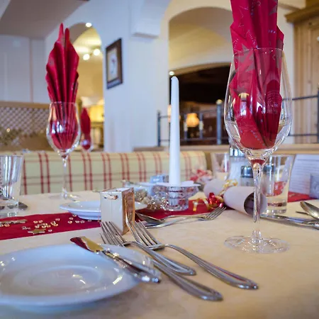 Pfandler Szálloda 4*